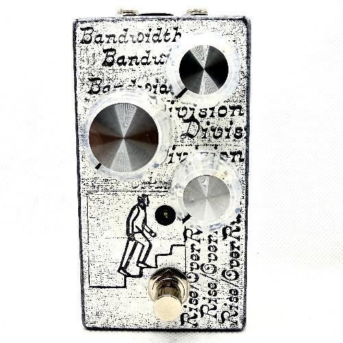 Mid-Fi Electronics ::: Pedals